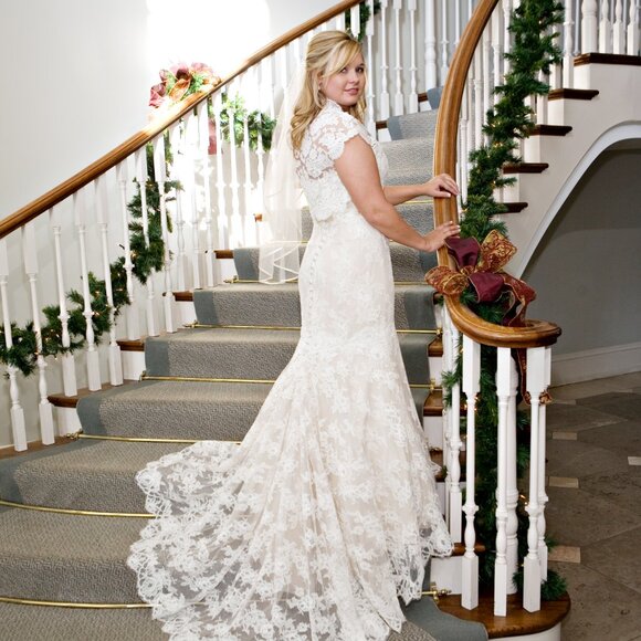 Monique Lhuillier Dresses & Skirts - Monique Lhuillier Amelie Wedding Gown